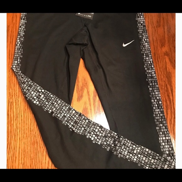 Nike dri-fit workout/jogging/yoga pant - Picture 6 of 6
